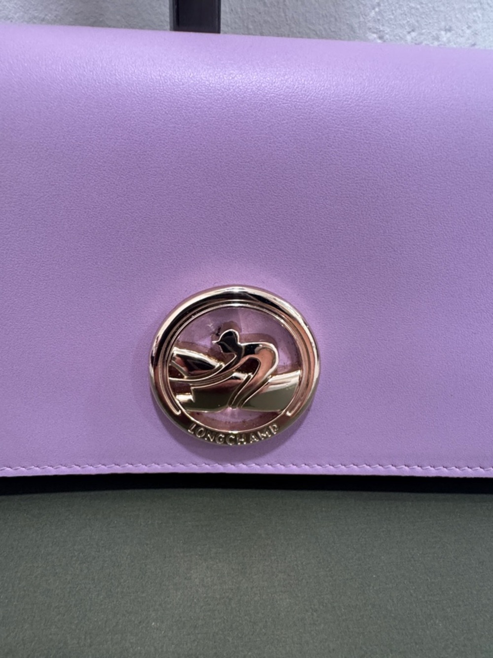 Longchamp Lilac Leather Continental Wallet with Gold Emblem - Picture 2 of 7